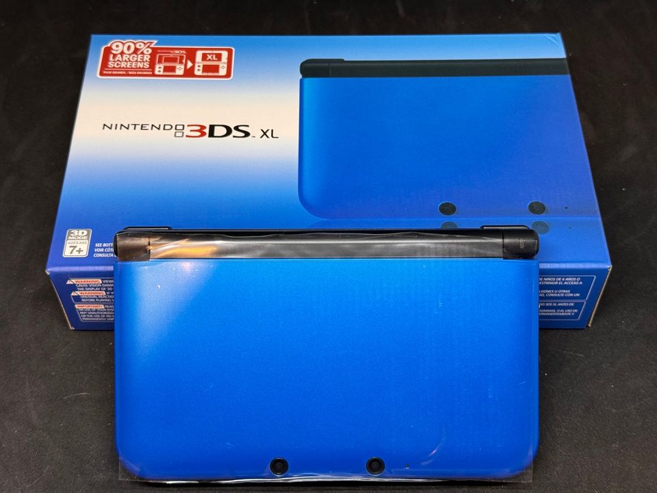 Nintendo 3DS XL with 128GB Storage - CFW